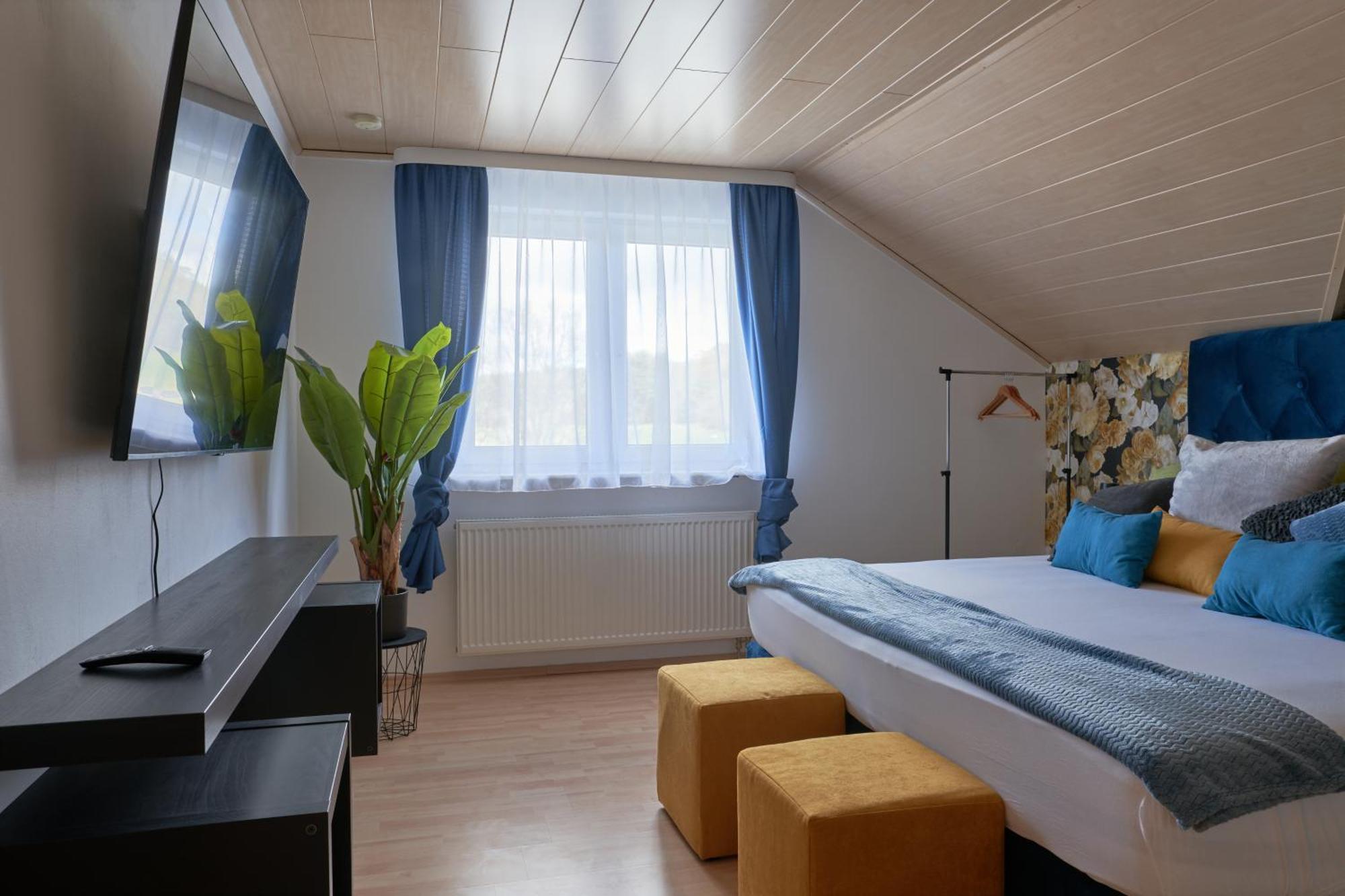Heimsheim Motel Drei Koenig- Ihr Transithotel المظهر الخارجي الصورة